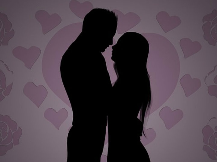 A celebrar el Día Internacional del Beso. Imagen: Pixabay