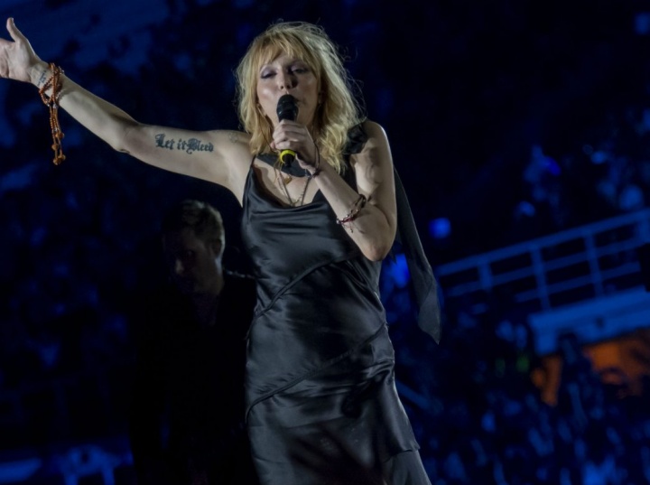 Courtney Love gana demanda de acoso/Foto: Francesco Prandoni/Redferns